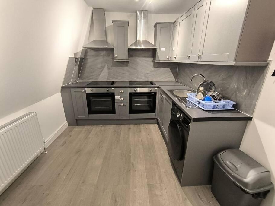 Studio Style Room, Near Tooting Broadway Station Londres Exterior foto